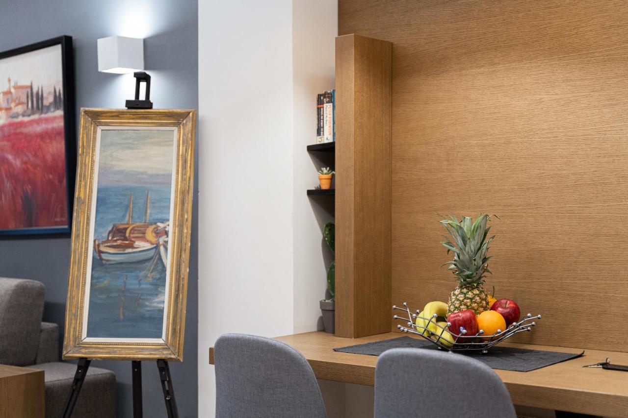 Acropolis Elegant Apartment Atenas Exterior foto